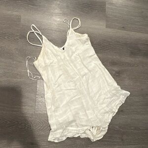 Kendall & Kylie White Sleeveless Tie-strap Coverup